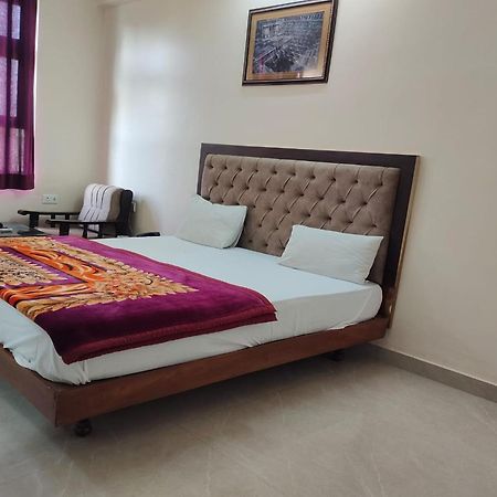 Hotel Amrapali Jaipur Buitenkant foto